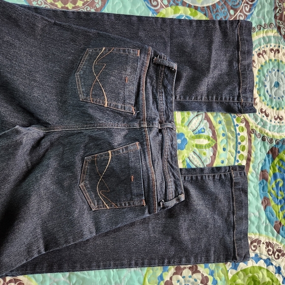 Womens flare jean - Picture 4 of 8